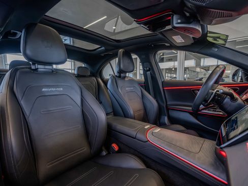 Used 2025 Mercedes-Benz E 53 AMG e 4MATIC Sedan image 29