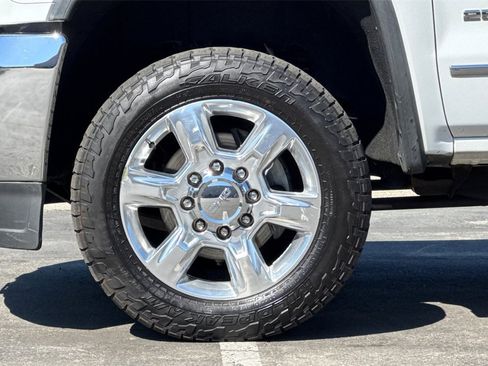 Used 2019 GMC Sierra 2500 SLT w/ Duramax Plus Package image 25