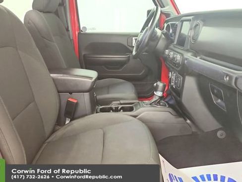 Used 2021 Jeep Gladiator Willys image 23
