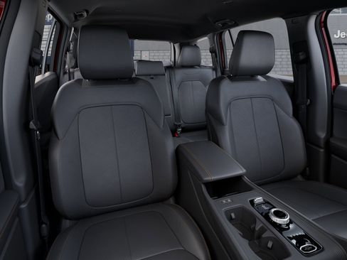 New 2026 Jeep Cherokee Limited image 18