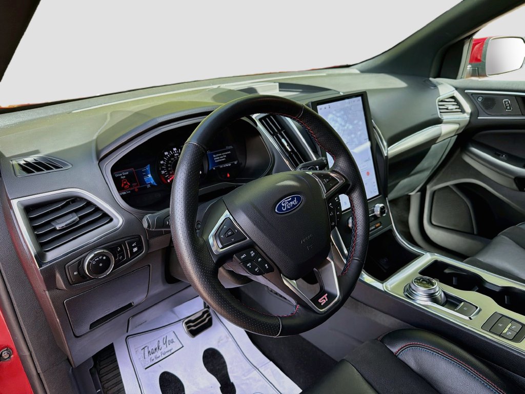 Used 2024 Ford Edge ST w/ Equipment Group 401A AWD/4WD image 9