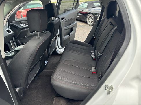Used 2016 GMC Terrain SLE w/ Technology Package AWD/4WD image 16