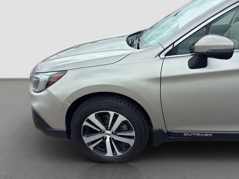 Used 2019 Subaru Outback 3.6R Limited w/ Popular Package #2 AWD/4WD image 23