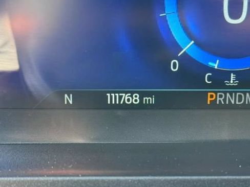 Used 2021 Ford Explorer Platinum w/ Equipment Group 601A AWD/4WD image 16