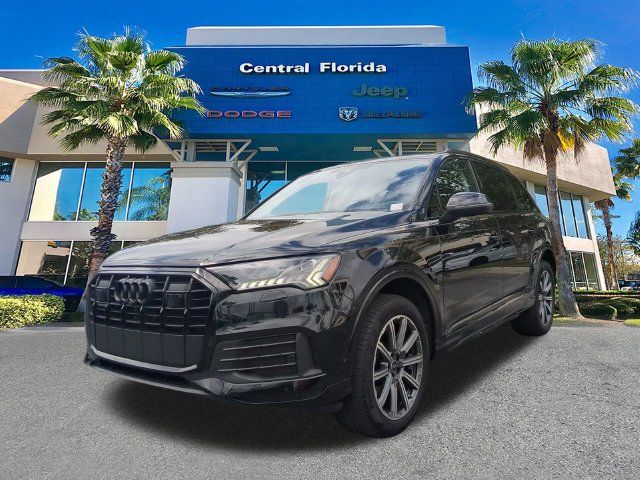 Used 2024 Audi Q7 2.0T Premium Plus w/ Premium Plus Package AWD/4WD image 9