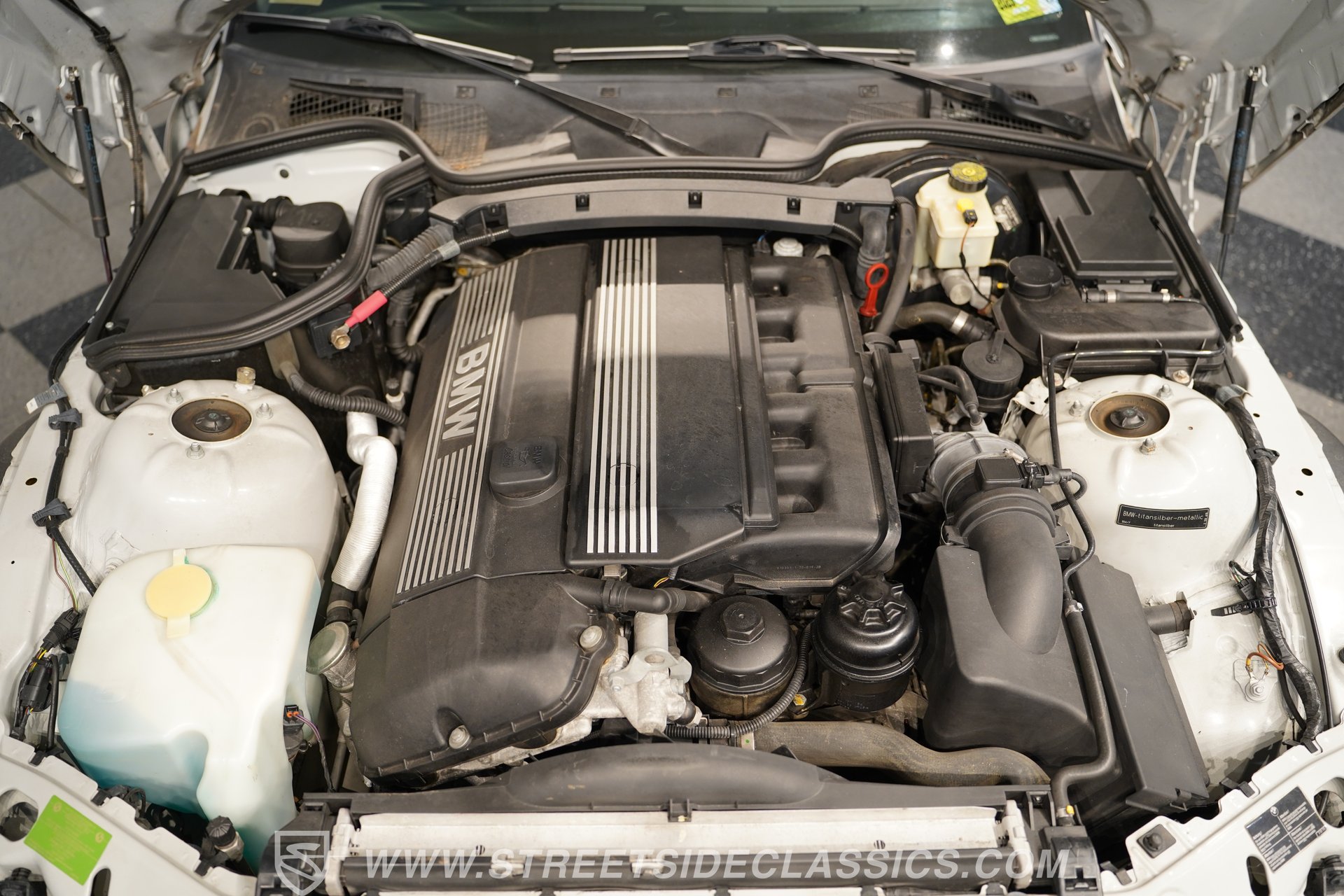 Used 2001 BMW Z3 3.0i RWD image 30