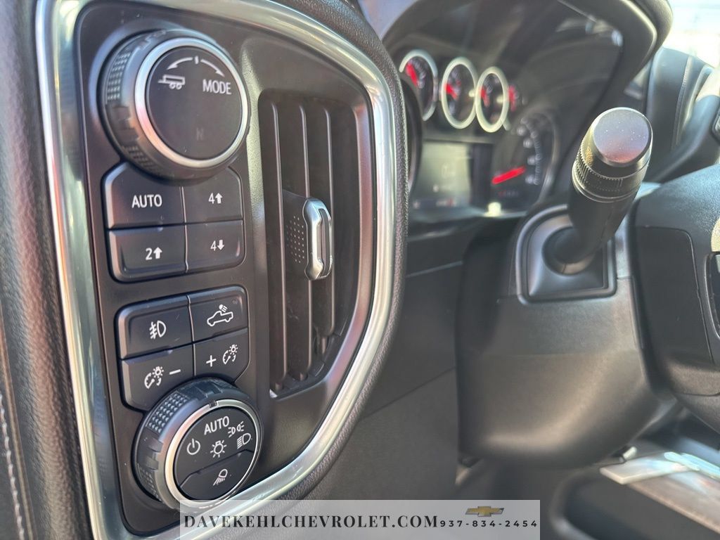 Used 2020 Chevrolet Silverado 2500 LTZ w/ LTZ Convenience Package AWD/4WD image 10