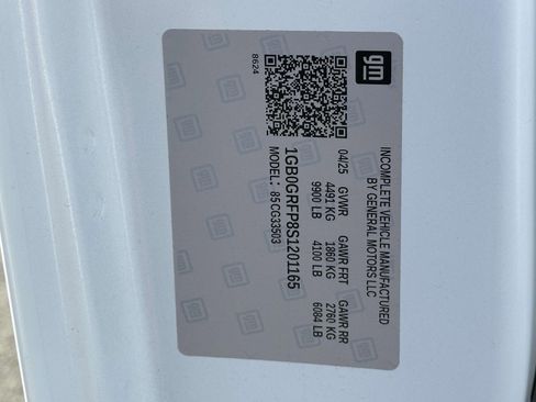 New 2025 Chevrolet Express 3500 w/ Power Convenience Package image 28