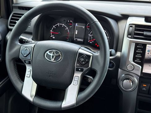 Used 2021 Toyota 4Runner SR5 Premium w/ Moonroof Package RWD image 14