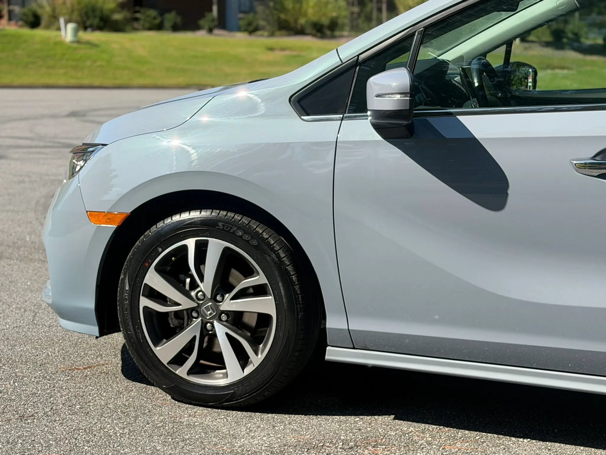 Used 2024 Honda Odyssey Touring image 7