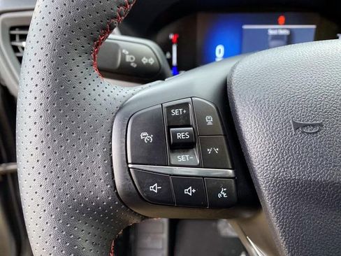 Used 2025 Ford Escape ST-Line w/ Tech Pack #1 image 19