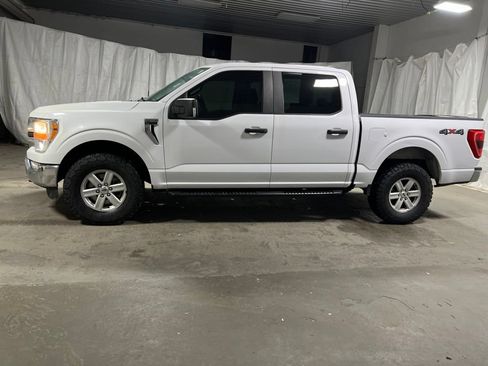 Used 2021 Ford F150 XLT w/ Trailer Tow Package AWD/4WD image 4