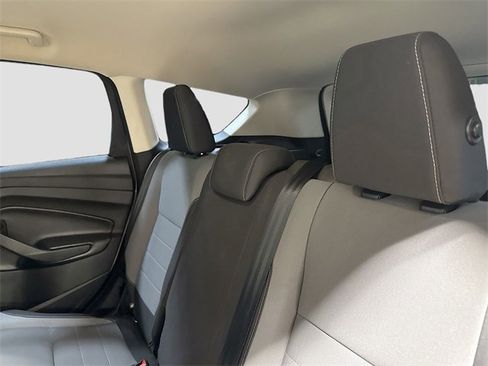 Used 2018 Ford Escape S image 22