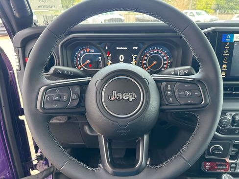 New 2026 Jeep Gladiator Rubicon image 10