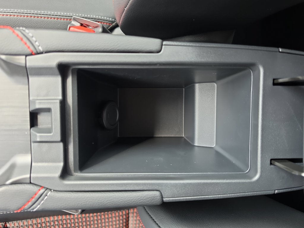 New 2026 Nissan Kicks SR FWD image 20
