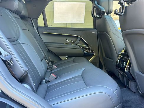 New 2026 Land Rover Range Rover Sport Dynamic SE AWD/4WD image 30