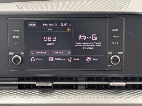 Used 2024 Kia Carnival LX FWD image 21