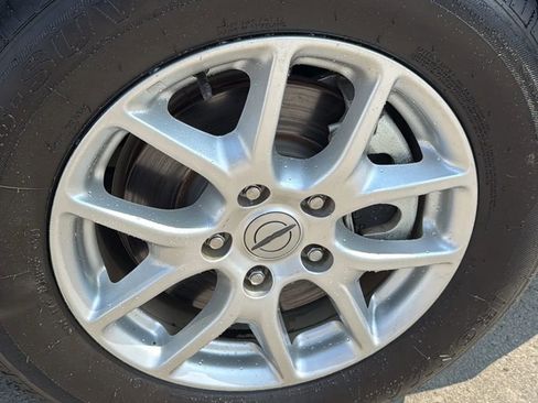 Used 2021 Chrysler Voyager LX image 13