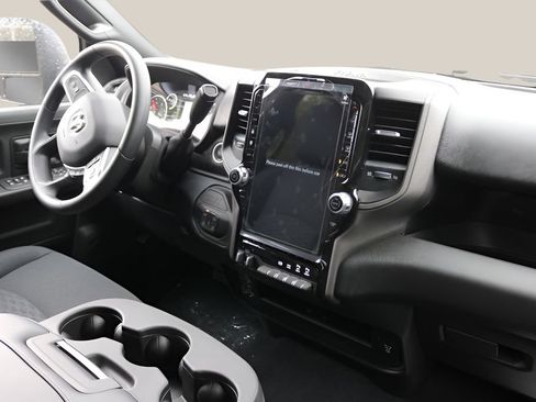 New 2026 RAM 2500 Warlock AWD/4WD image 18