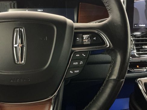 Used 2020 Lincoln Navigator Reserve w/ Equipment Group 208A Reserve image 18