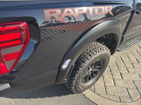 Used 2025 Ford F150 Raptor image 6