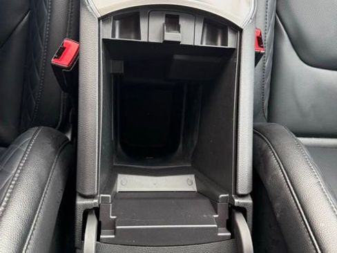 Used 2024 Ford Edge Titanium w/ Equipment Group 301A image 24