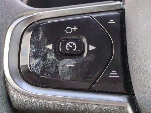 Certified 2023 Volvo XC90 T8 Ultimate w/ Protection Package Premier image 23