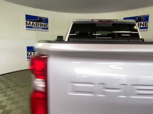 Used 2020 Chevrolet Silverado 2500 LTZ w/ LTZ Premium Package AWD/4WD image 9