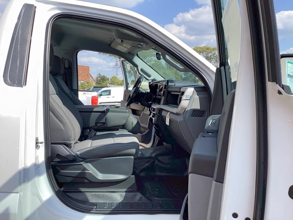 New 2026 Ford F350 XL w/ XL Off-Road Package AWD/4WD image 8