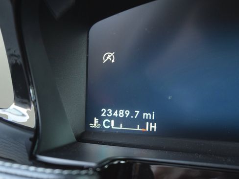 Used 2024 Lincoln Corsair AWD w/ Equipment Group 101A image 11