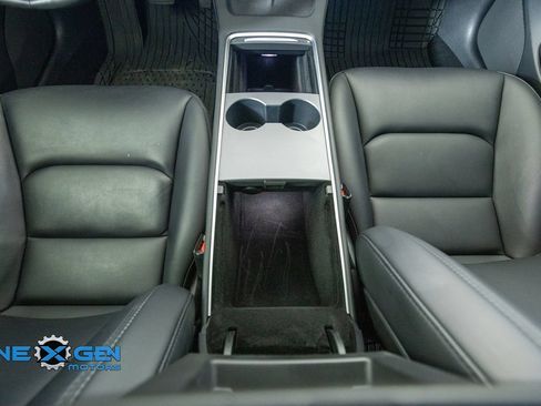 Used 2023 Tesla Model 3 Standard Range RWD image 29