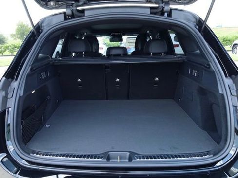 New 2025 Mercedes-Benz GLC 300 GLC 300 image 34