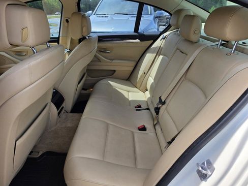 Used 2013 BMW 528i Sedan RWD image 4