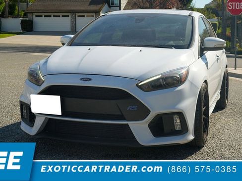 Used 2016 Ford Focus RS image 1