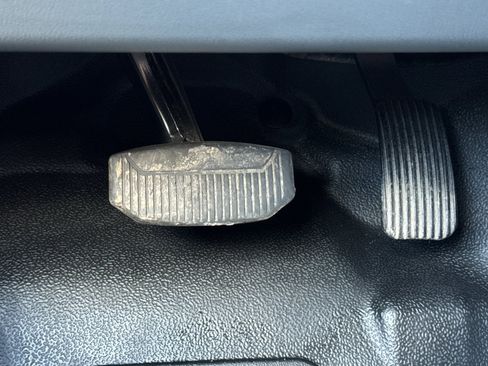 Used 2023 Ford F250 XL image 41