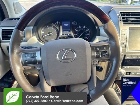 Used 2018 Lexus GX 460 Luxury AWD/4WD image 15