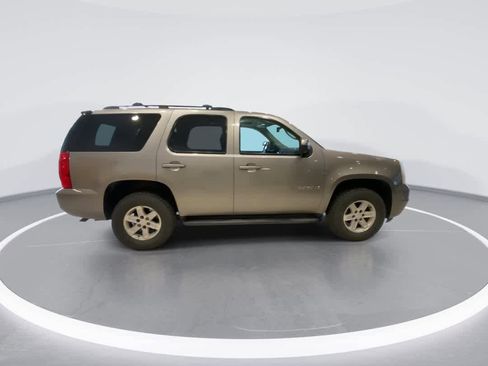 Used 2009 GMC Yukon SLT image 9