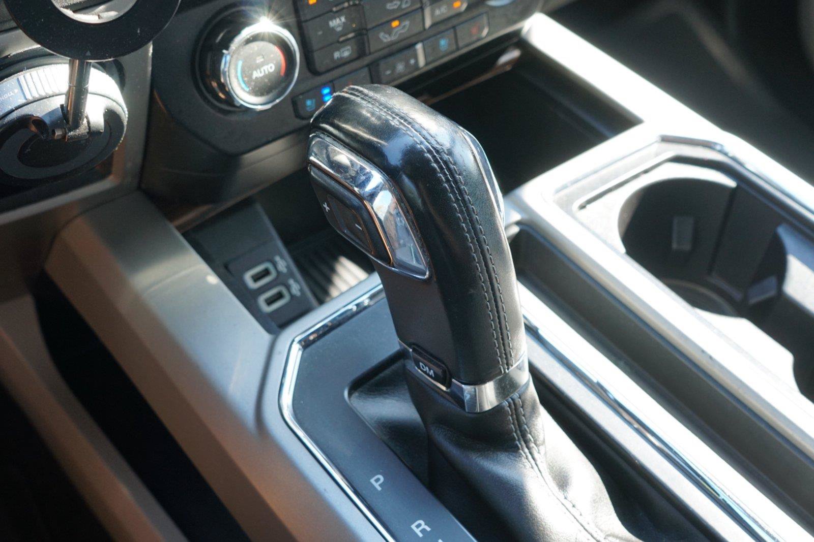 Used 2018 Ford F150 Lariat RWD image 13