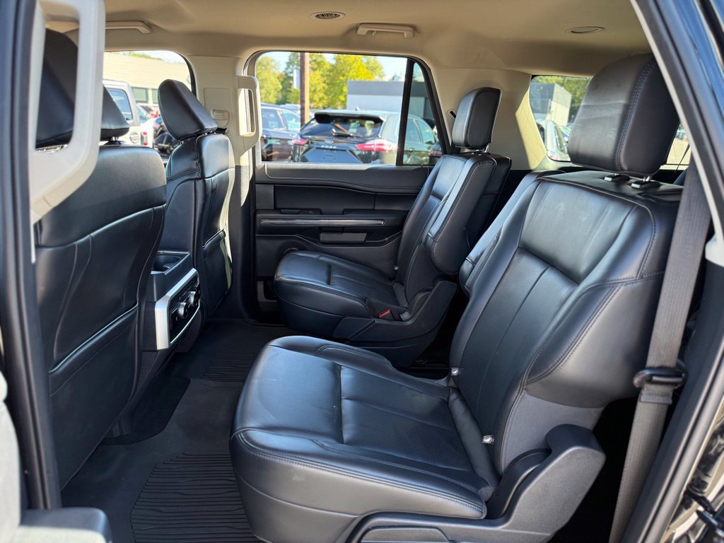 Used 2023 Ford Expedition Max XLT AWD/4WD image 14