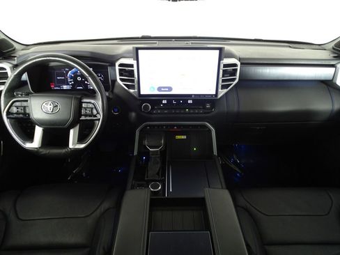 Used 2023 Toyota Tundra Platinum image 29