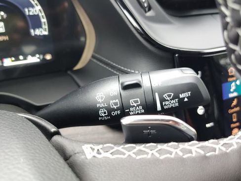 New 2026 Jeep Grand Cherokee Altitude AWD/4WD image 18