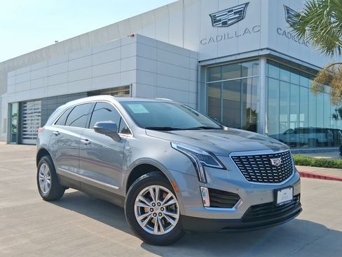 Used 2023 Cadillac XT5 Luxury FWD image 1