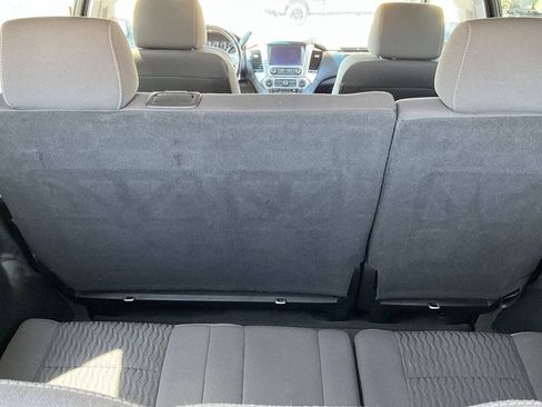 Used 2016 GMC Yukon SLE w/ Convenience Package AWD/4WD image 27