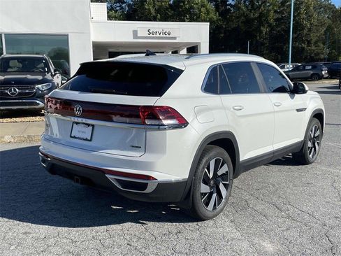 New 2026 Volkswagen Atlas Cross Sport SEL AWD/4WD image 4