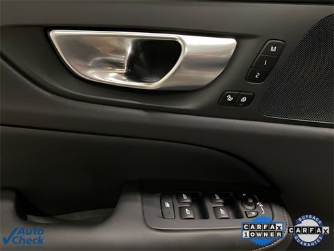 Used 2025 Volvo S60 B5 Core image 25