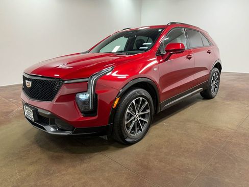 Used 2025 Cadillac XT4 Sport w/ LPO, Floor Liner Package AWD/4WD image 38