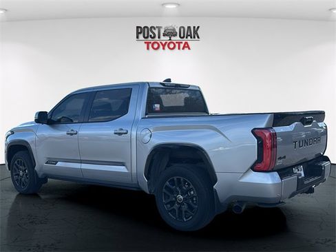 Used 2024 Toyota Tundra Platinum image 5