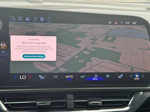 Used 2025 Chevrolet Equinox EV LT w/ Comfort Package FWD image 37
