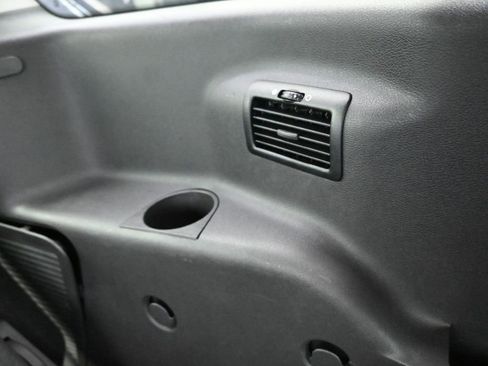 Used 2018 Ford Transit Connect XL image 24