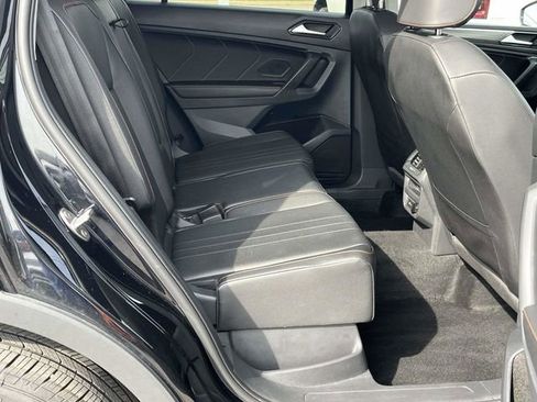 Used 2024 Volkswagen Tiguan Wolfsburg Edition image 22